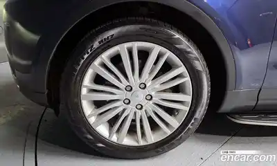 Land Rover Discovery 2018 3.0 Автомат в Москве № 166641, миниатюра 5