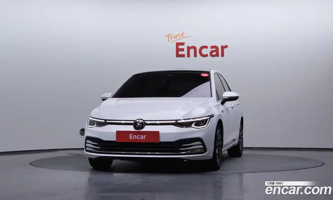 Volkswagen Golf 2022 2.0 Автомат в Москве № 168714, фото 16