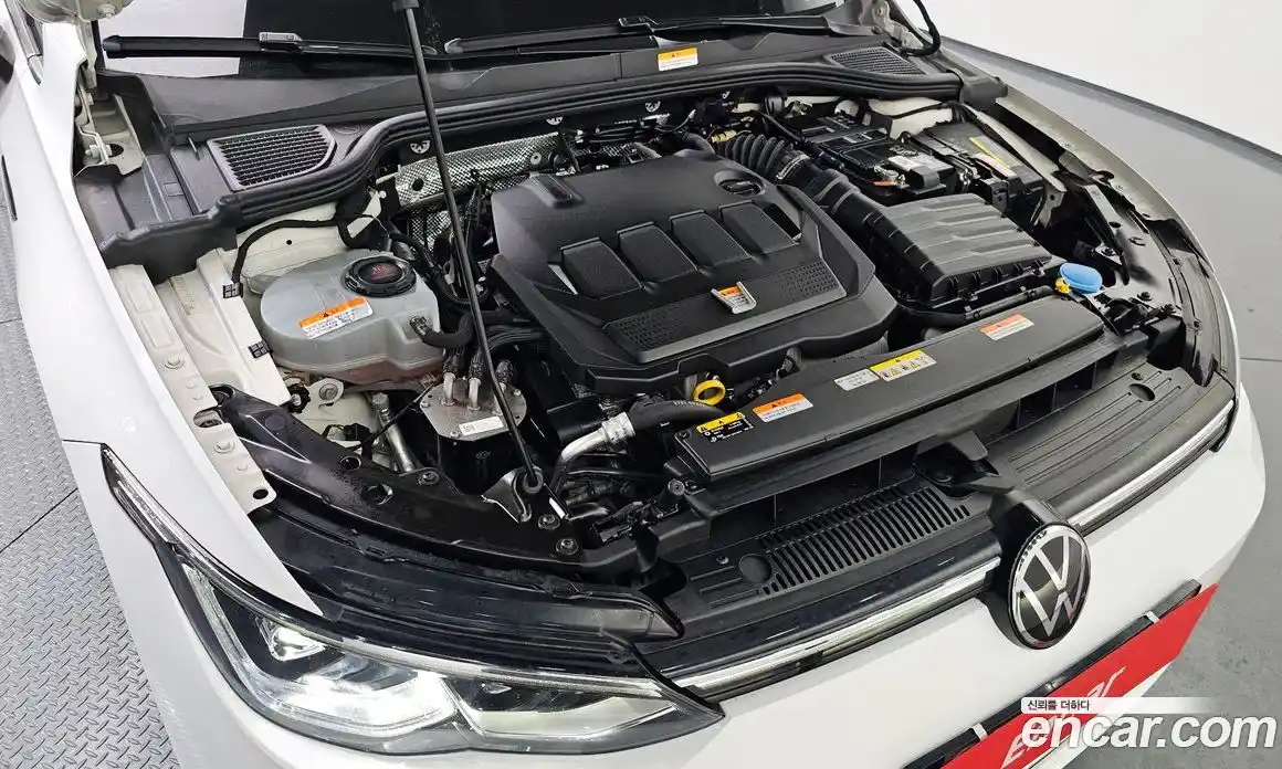 Volkswagen Golf 2022 2.0 Автомат в Москве № 168714, фото 20