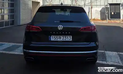 Volkswagen Touareg 2020 3.0 Автомат в Москве № 169296, миниатюра 4