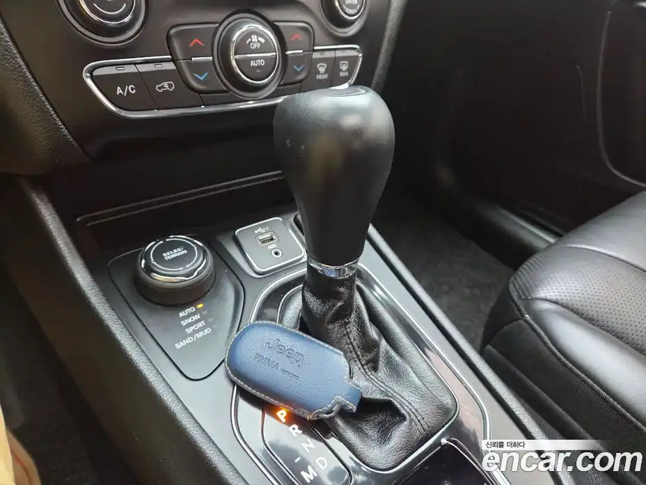 Jeep Cherokee 2020 2.4 Автомат в Москве № 170028, фото 9