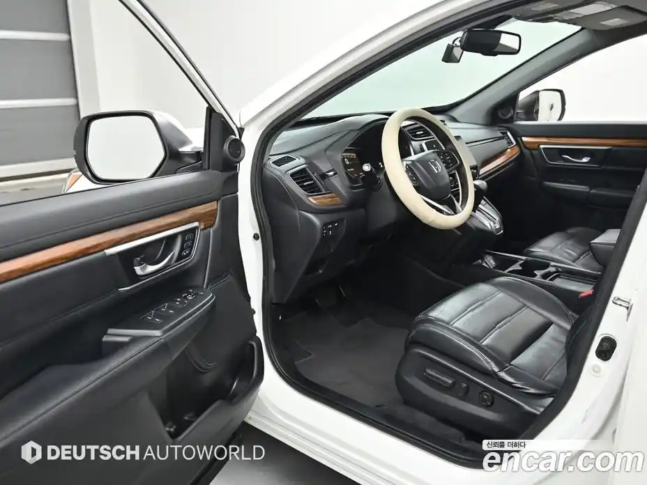 Honda CR-V 2017 1.5 Автомат в Москве № 170580, фото 11