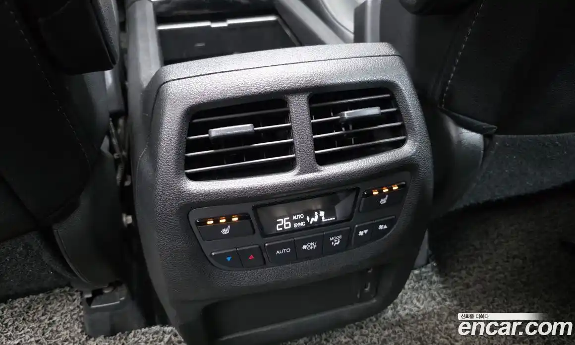 Honda Pilot 2017 3.5 Автомат в Москве № 170663, фото 14