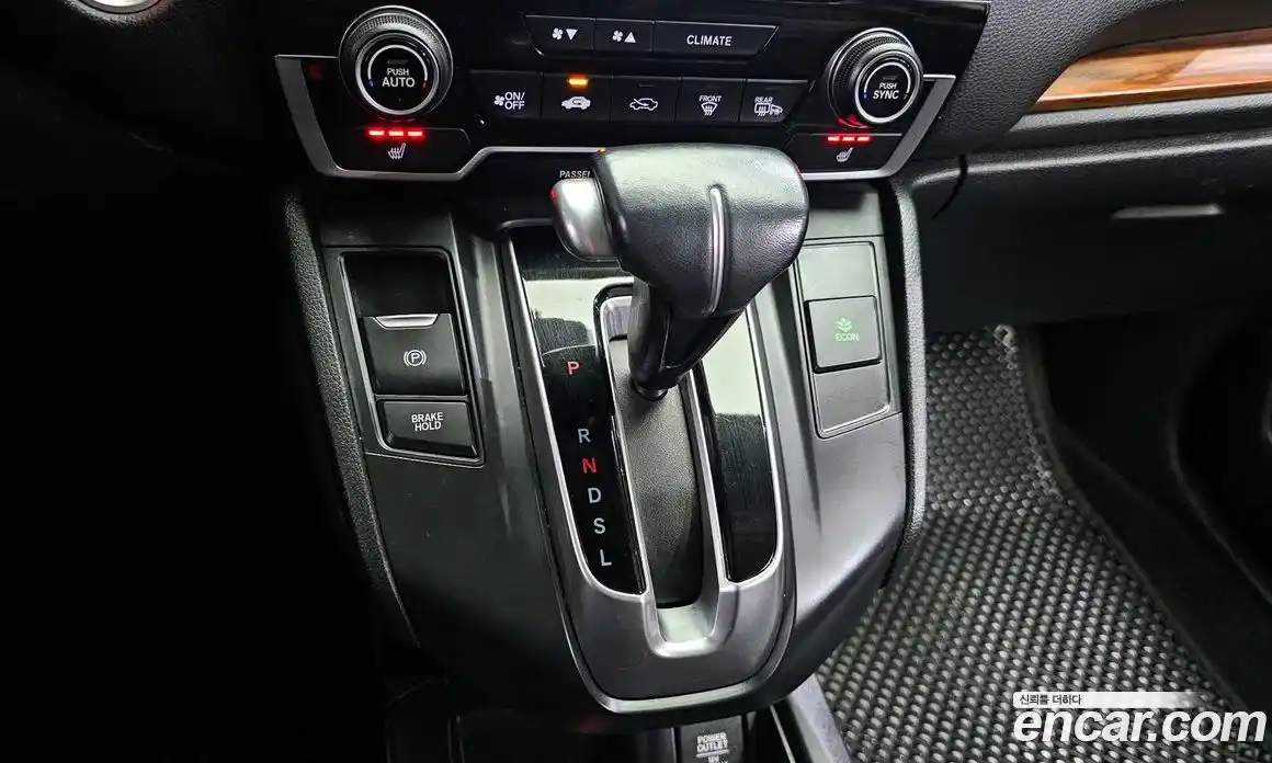 Honda CR-V 2017 1.5 Автомат в Москве № 170666, фото 1