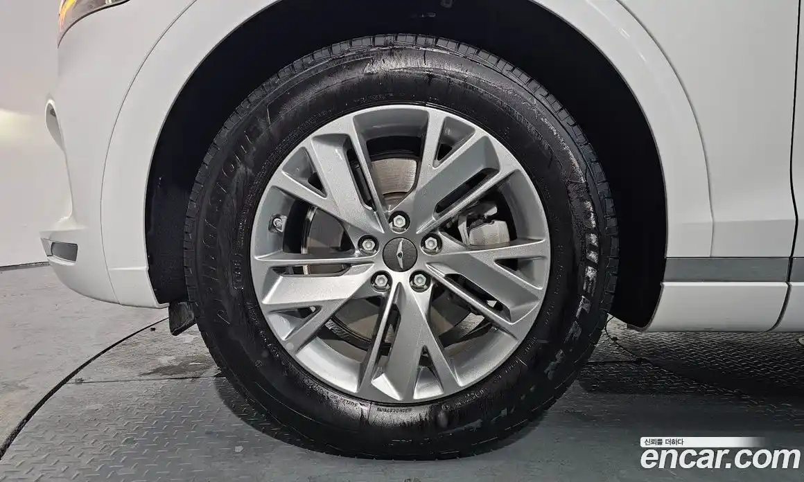 Genesis GV70 2024 2.5 Автомат в Москве № 1708, фото 8