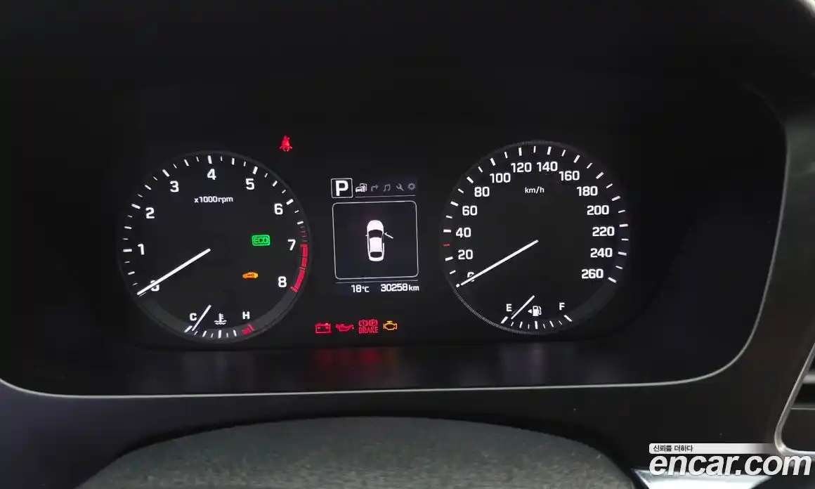 Hyundai Sonata 2016 2.0 Автомат в Москве № 173454, фото 13