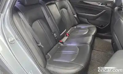 Hyundai Sonata 2016 2.0 Автомат в Москве № 173454, миниатюра 6