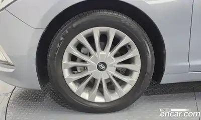 Hyundai Sonata 2016 2.0 Автомат в Москве № 173454, миниатюра 10