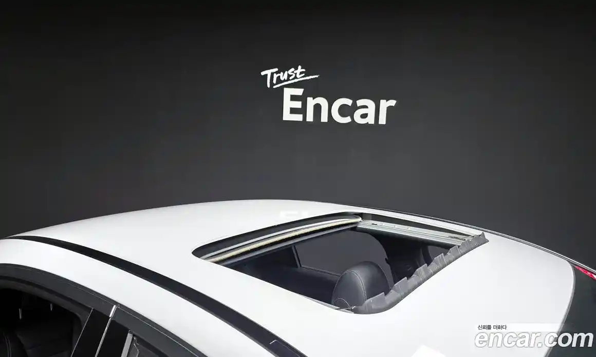 Mercedes-Benz E-Class 2023 2.0 Автомат в Москве № 175113, фото 13