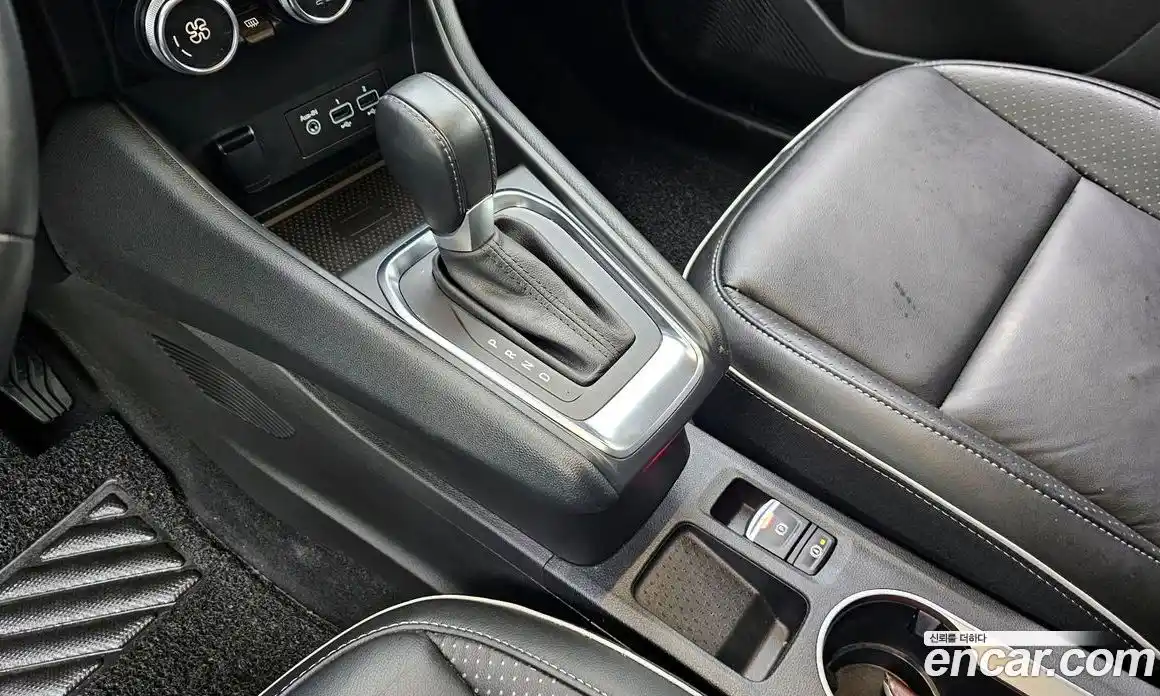 Renault Captur 2021 1.3 Автомат в Москве № 178816, фото 18