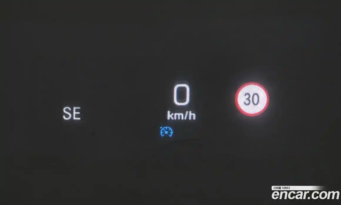 Mercedes-Benz E-Class 2019 2.0 Автомат в Москве № 179876, фото 3