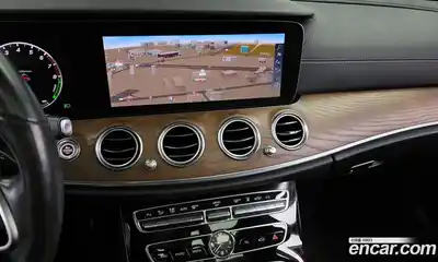 Mercedes-Benz E-Class 2019 2.0 Автомат в Москве № 179876, миниатюра 10