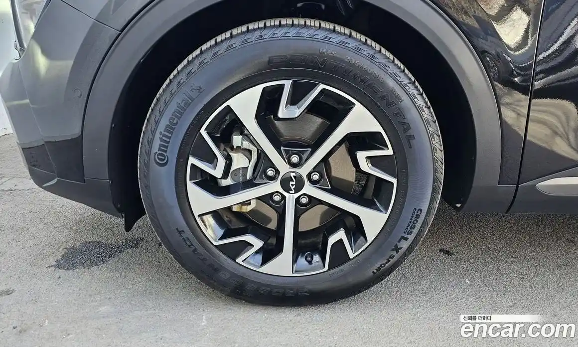 Kia Sportage 2023 1.6 Автомат в Москве № 18002, фото 9