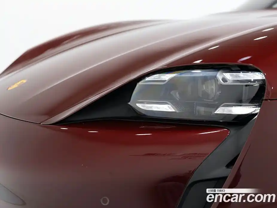 Porsche Taycan 2023 0.1 Автомат в Москве № 182241, фото 11