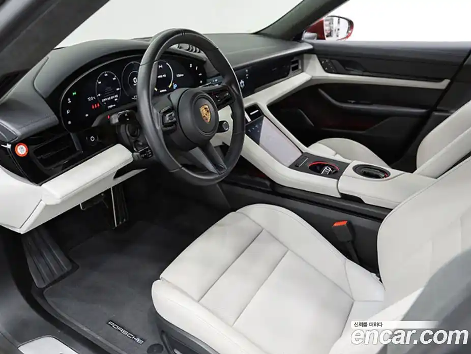 Porsche Taycan 2023 0.1 Автомат в Москве № 182241, фото 19