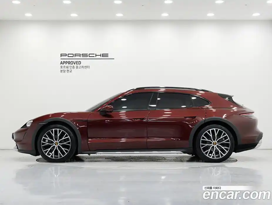 Porsche Taycan 2023 0.1 Автомат в Москве № 182241, фото 6