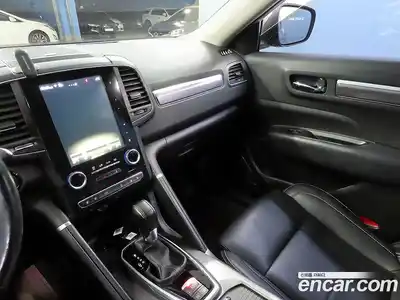 Renault QM6 2017 2.0 Автомат в Москве № 184032, миниатюра 11