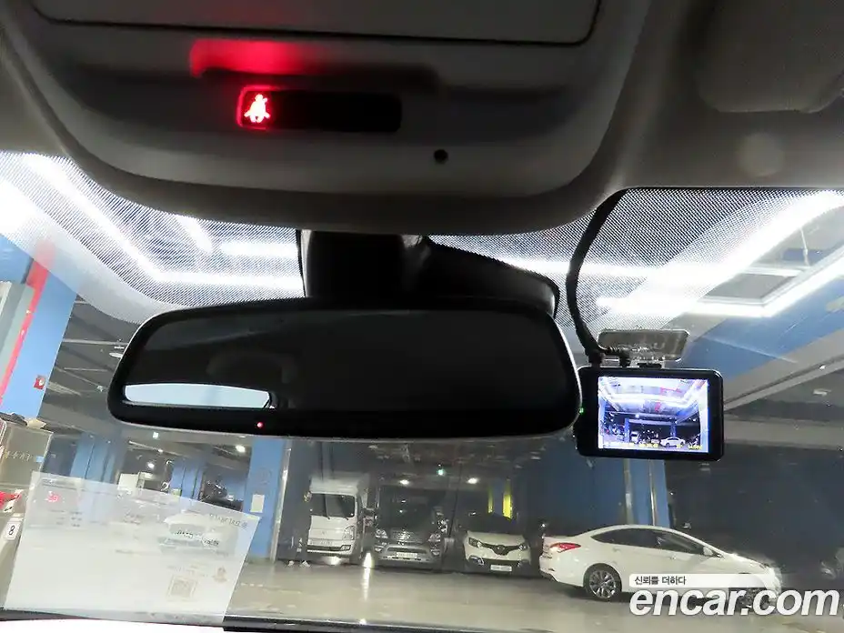 Renault QM6 2017 2.0 Автомат в Москве № 184032, фото 16