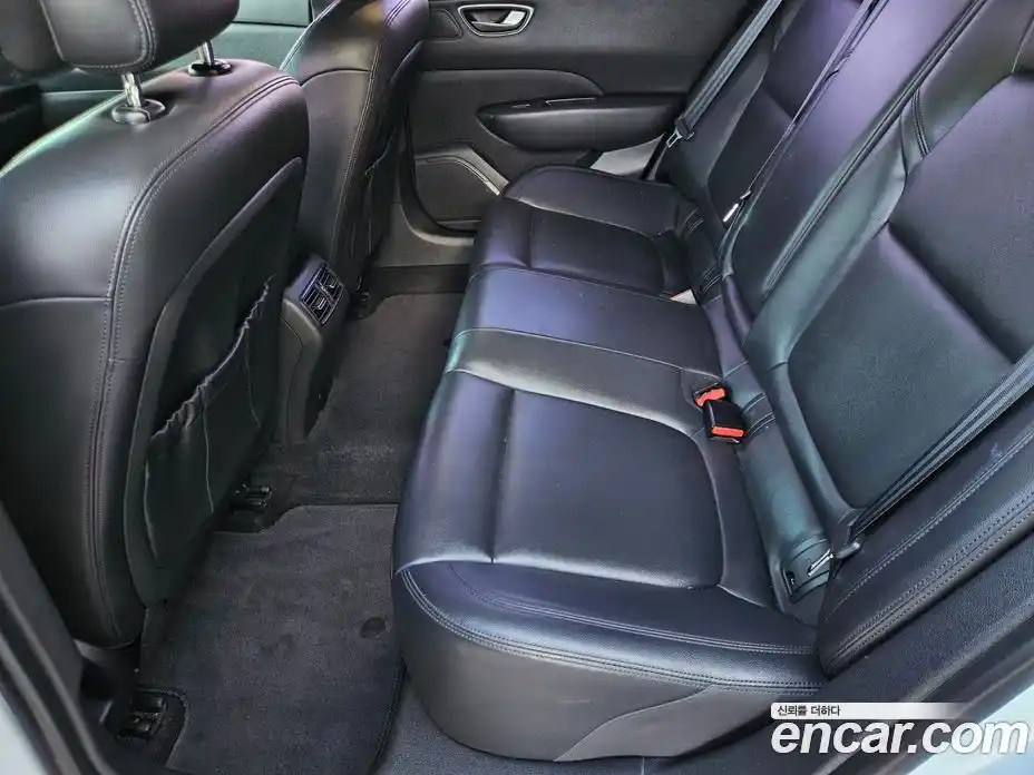 Renault SM6 2020 2.0 Автомат в Москве № 185699, фото 11