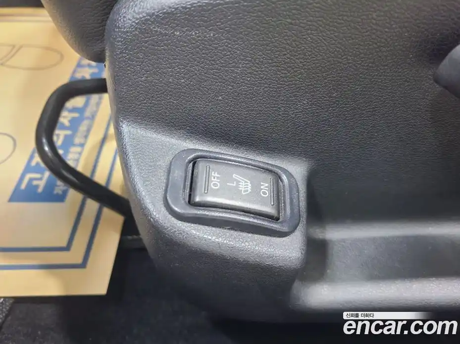 Renault SM3 2012 1.6 Автомат в Москве № 185779, фото 14