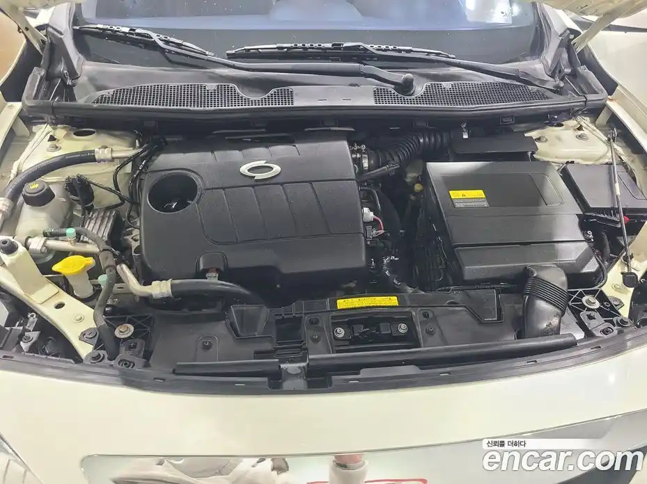 Renault SM3 2012 1.6 Автомат в Москве № 185779, фото 20