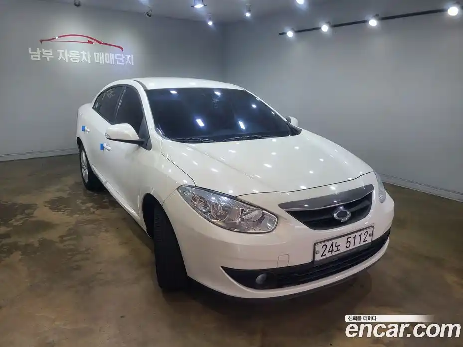 Renault SM3 2012 1.6 Автомат в Москве № 185779, фото 3