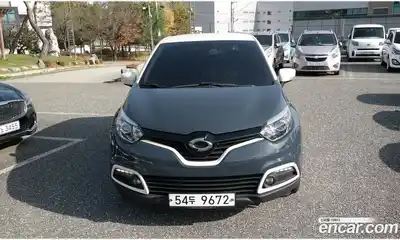 Renault QM3 2015 1.5 Автомат в Москве № 186131, миниатюра 2