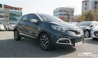 Renault QM3 2015 1.5 Автомат в Москве № 186131, миниатюра 3
