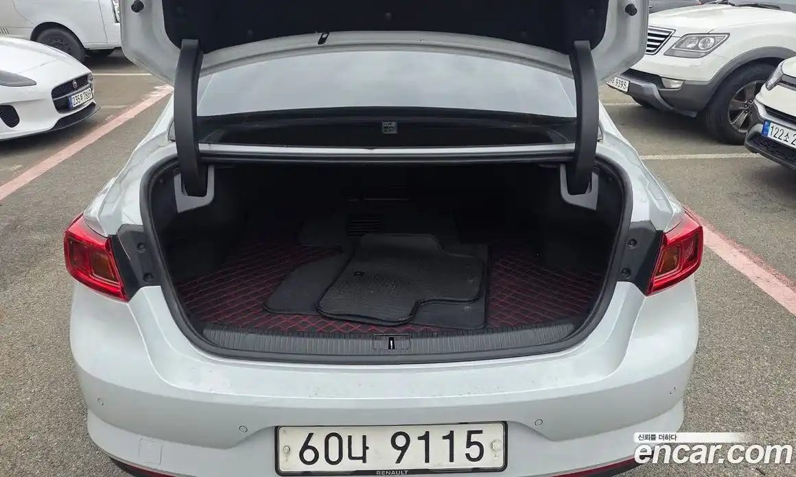 Renault SM6 2017 2.0 Автомат в Москве № 186545, фото 7