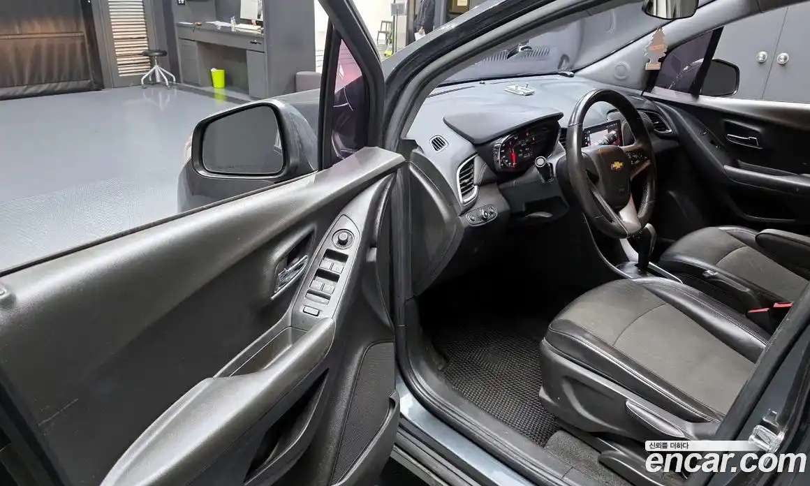 Chevrolet Trax 2018 1.4 Автомат в Москве № 18719, фото 17