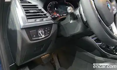 BMW X4 2023 2.0 Автомат в Москве № 189538, миниатюра 2