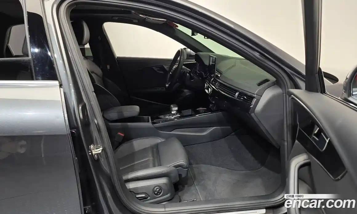 Audi A4 2022 2.0 Автомат в Москве № 191003, фото 11