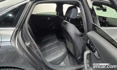 Audi A4 2022 2.0 Автомат в Москве № 191003, миниатюра 12