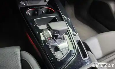 Audi A4 2022 2.0 Автомат в Москве № 191003, миниатюра 9