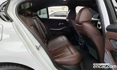 BMW 3-Series 2021 3.0 Автомат в Москве № 191909, миниатюра 3