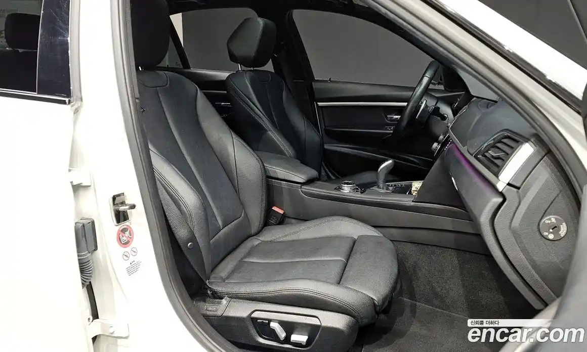 BMW 3-Series 2016 2.0 Автомат в Москве № 192896, фото 8