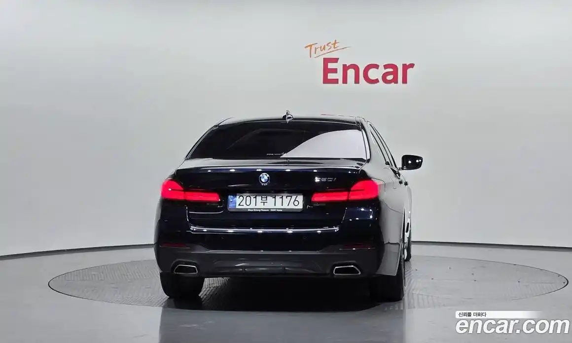 BMW 5-Series 2023 2.0 Автомат в Москве № 193036, фото 13