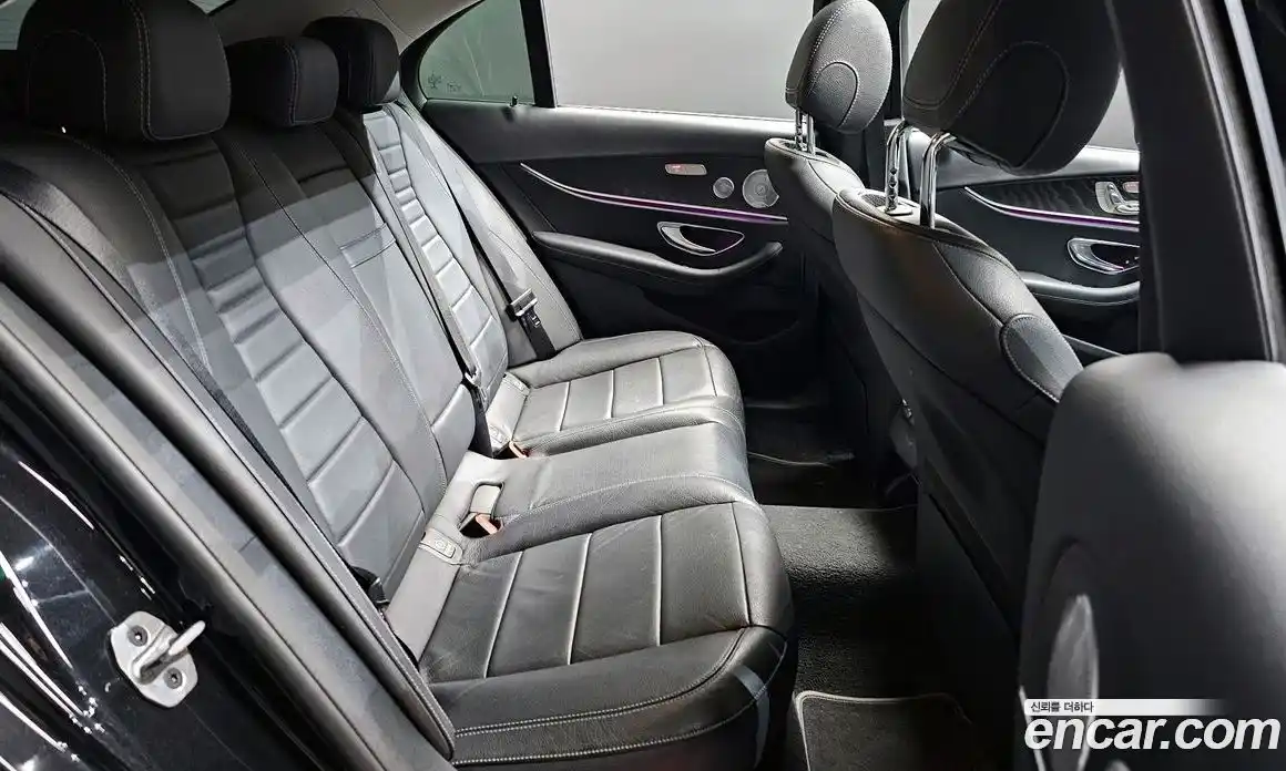 Mercedes-Benz E-Class 2019 2.0 Автомат в Москве № 194200, фото 18