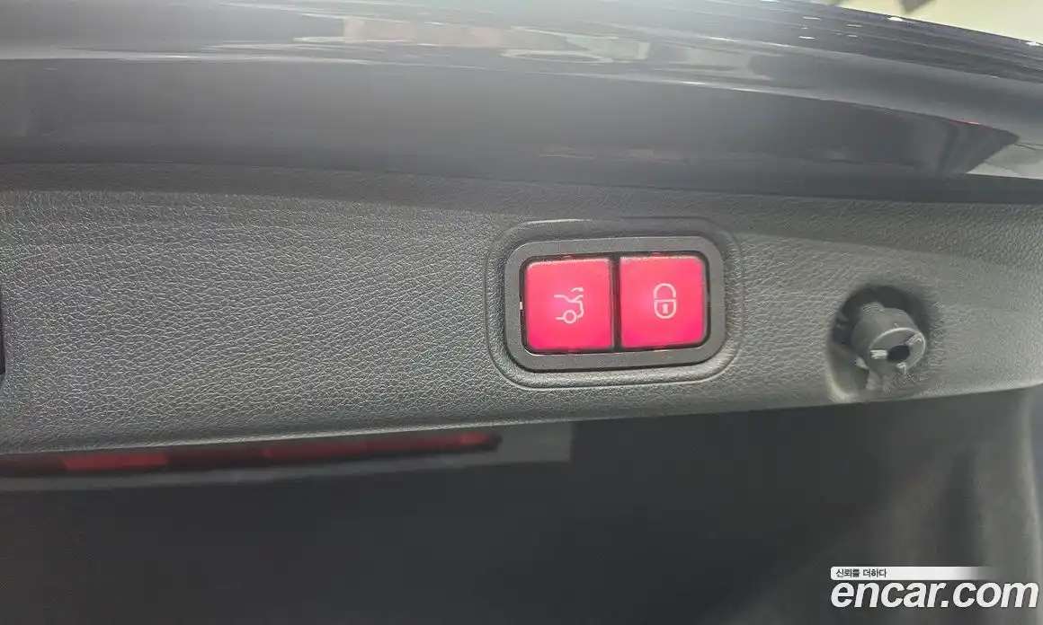 Mercedes-Benz E-Class 2019 1.9 Автомат в Москве № 194682, фото 12