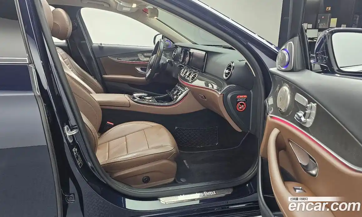 Mercedes-Benz E-Class 2019 1.9 Автомат в Москве № 194682, фото 13