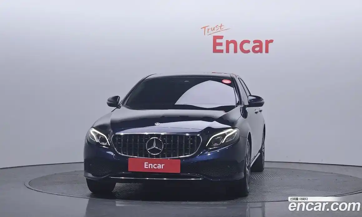 Mercedes-Benz E-Class 2019 1.9 Автомат в Москве № 194682, фото 15