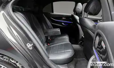 Mercedes-Benz E-Class 2021 1.9 Автомат в Москве № 195230, миниатюра 6