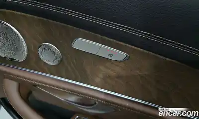 Mercedes-Benz E-Class 2023 2.0 Автомат в Москве № 195334, миниатюра 3