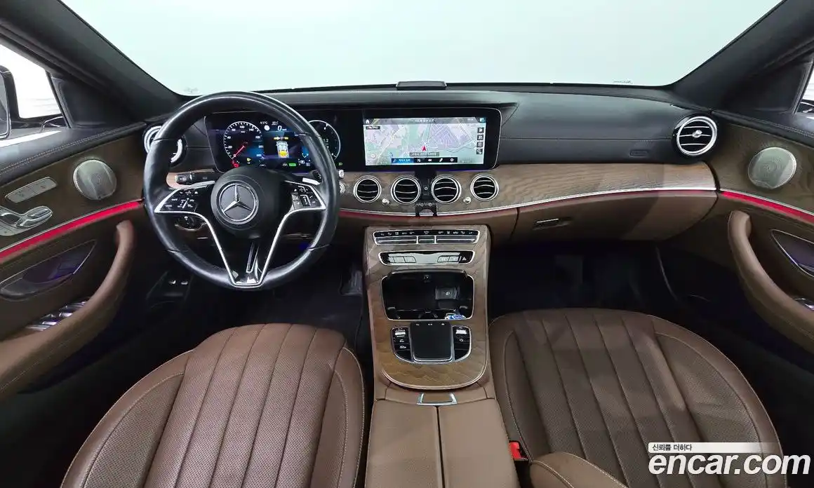 Mercedes-Benz E-Class 2023 2.0 Автомат в Москве № 195334, фото 9