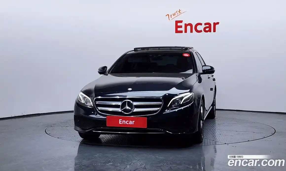 Mercedes-Benz E-Class 2017 2.0 Автомат в Москве № 195579, фото 14