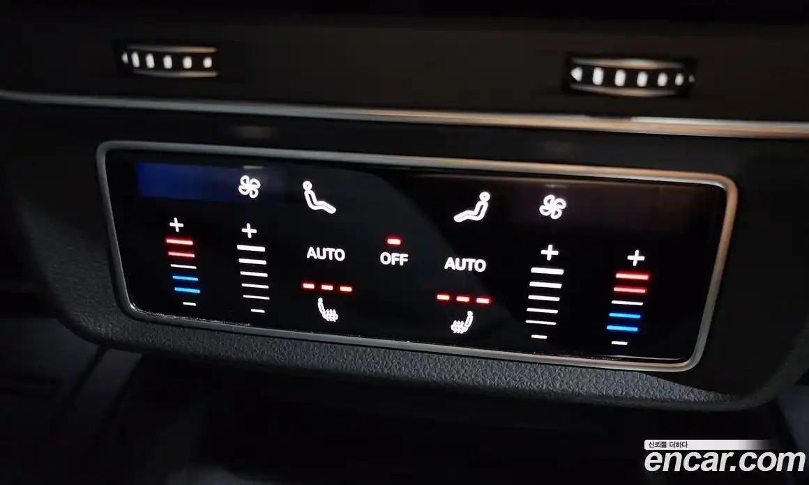 Audi Q7 2023 3.0 Автомат в Москве № 196212, фото 11