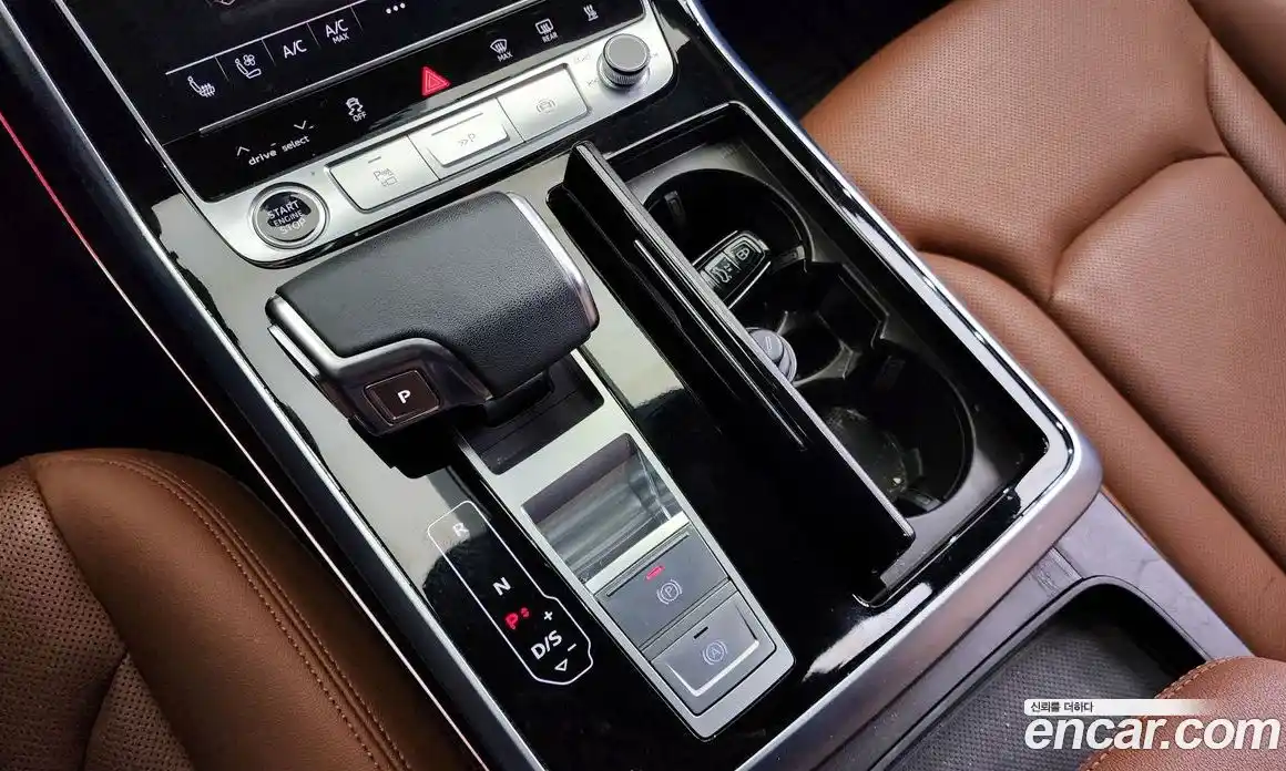 Audi Q7 2023 3.0 Автомат в Москве № 196212, фото 14