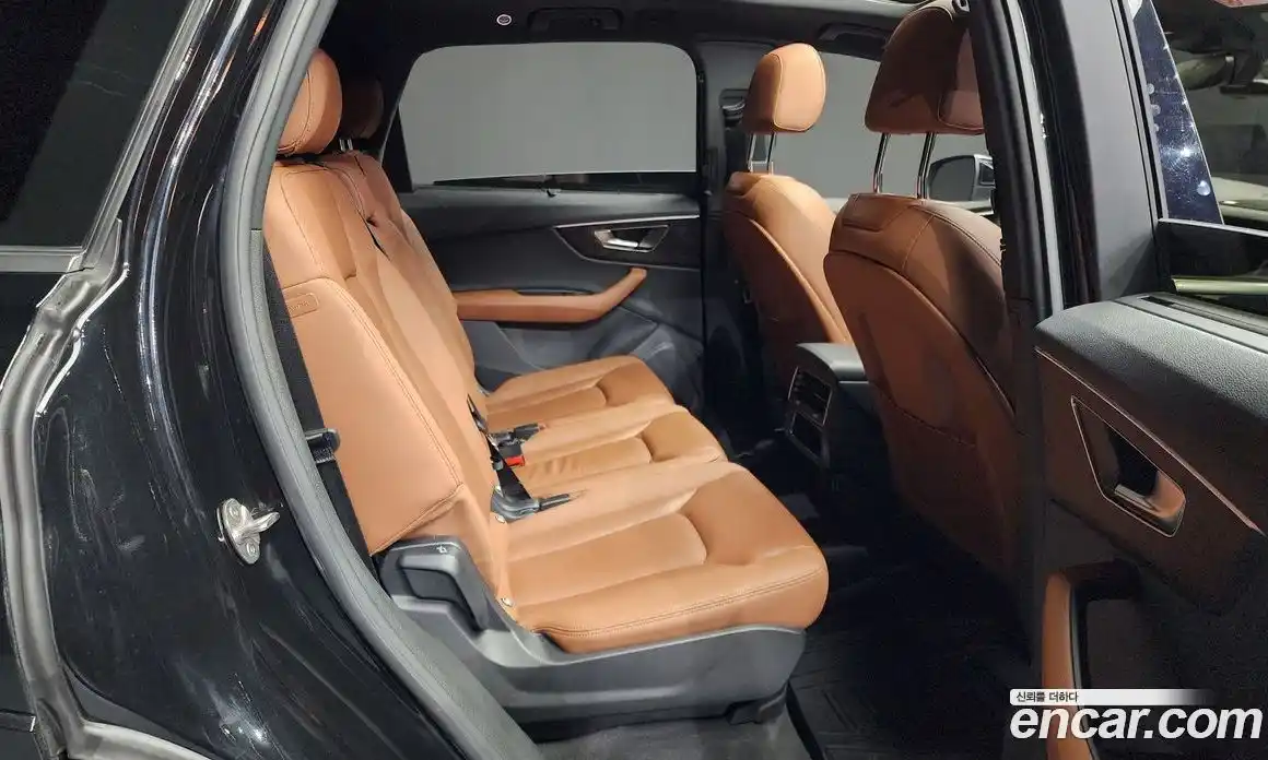 Audi Q7 2023 3.0 Автомат в Москве № 196212, фото 10