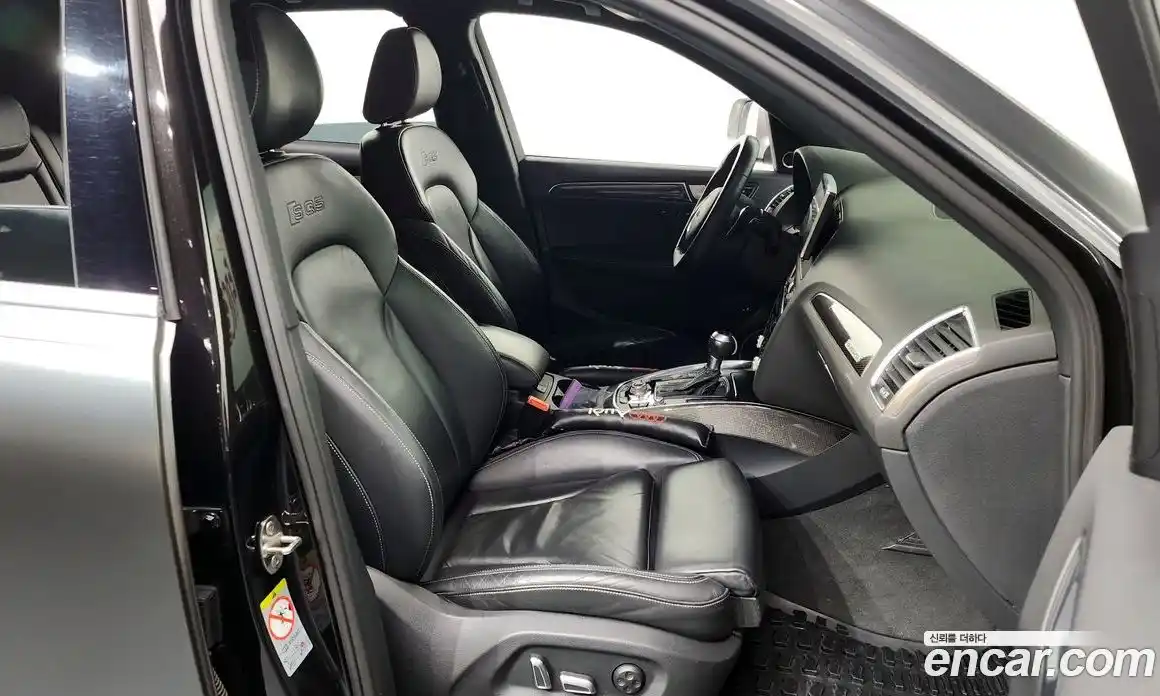 Audi SQ5 2015 3.0 Автомат в Москве № 196569, фото 11