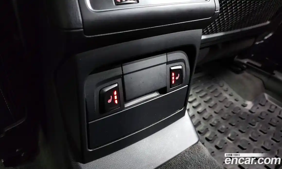 Audi SQ5 2015 3.0 Автомат в Москве № 196569, фото 19